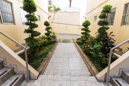 Apartamento à venda com 63m², 2 quartos e 1 vagaÁrea comum