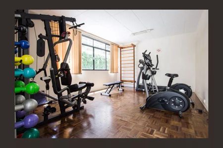 Apartamento para alugar com 100m², 3 quartos e 2 vagas Apartamento para alugar com 100m², 3 quartos e 2 vagasÁrea comum - Academia