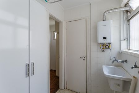 Apartamento para alugar com 100m², 3 quartos e 2 vagas Apartamento para alugar com 100m², 3 quartos e 2 vagasÁrea de Serviço