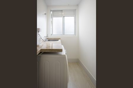 Studio para alugar com 48m², 1 quarto e 1 vaga Studio para alugar com 48m², 1 quarto e 1 vagaÁrea de Serviço