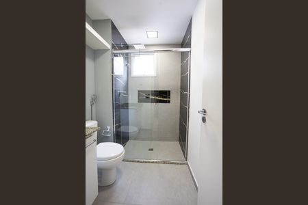 Studio para alugar com 48m², 1 quarto e 1 vaga Studio para alugar com 48m², 1 quarto e 1 vagaBanheiro da Suíte