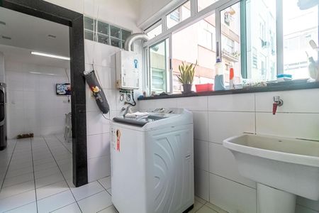 Apartamento à venda com 156m², 3 quartos e 2 vagas Apartamento à venda com 156m², 3 quartos e 2 vagasCozinha