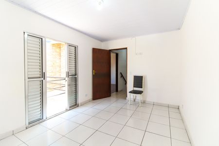 Quarto 1 de casa para alugar com 2 quartos, 90m² em Jardim Bonifacio, São Paulo