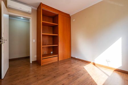Apartamento à venda com 200m², 4 quartos e 2 vagasQuarto 2