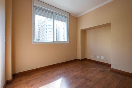 Apartamento à venda com 200m², 4 quartos e 2 vagasQuarto 2