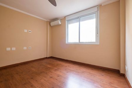 Apartamento à venda com 200m², 4 quartos e 2 vagasQuarto 4