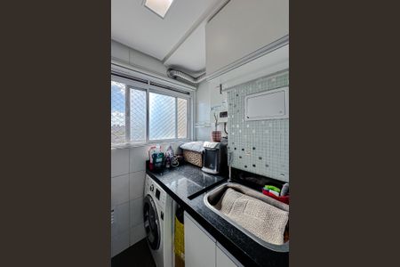 Apartamento à venda com 47m², 2 quartos e 1 vaga Apartamento à venda com 47m², 2 quartos e 1 vagaÁrea de Serviço