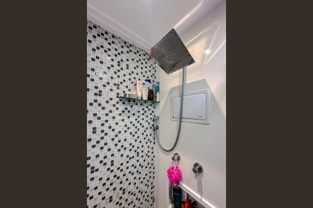 Apartamento à venda com 47m², 2 quartos e 1 vaga Apartamento à venda com 47m², 2 quartos e 1 vagaBanheiro