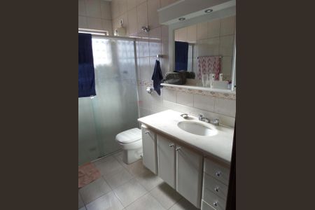 Casa à venda com 277m², 3 quartos e 4 vagasFoto 01