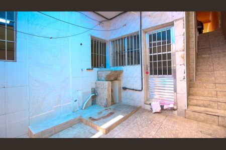 Casa para alugar com 62m², 2 quartos e 1 vagaÁrea de Serviço