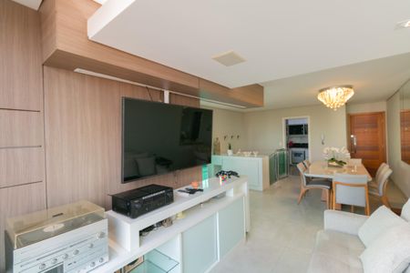 Apartamento à venda com 3 quartos, 216m² em Pampulha, Belo Horizonte