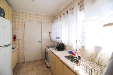 Apartamento à venda com 77m², 2 quartos e 1 vagaCozinha