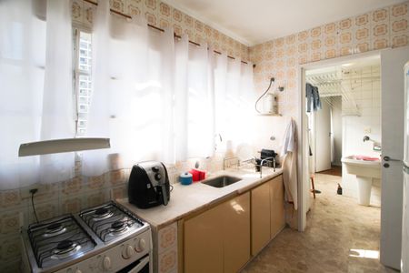 Apartamento à venda com 77m², 2 quartos e 1 vagaCozinha