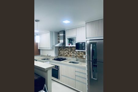 Apartamento à venda com 49m², 2 quartos e 1 vagaFoto 01
