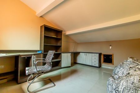 Casa à venda com 114m², 3 quartos e 2 vagas Casa à venda com 114m², 3 quartos e 2 vagasMezanino