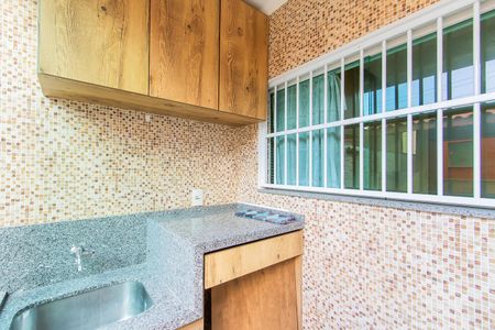 Casa à venda com 114m², 3 quartos e 2 vagas Casa à venda com 114m², 3 quartos e 2 vagasÁrea de Serviço