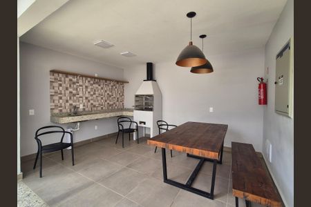 Apartamento à venda com 62m², 2 quartos e 1 vagaÁrea comum 