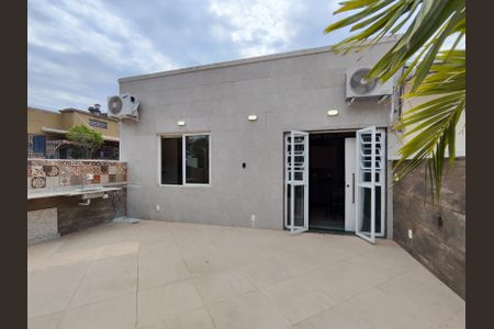 Apartamento à venda com 70m², 1 quarto e sem vagaTerraço