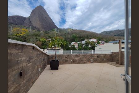 Apartamento à venda com 70m², 1 quarto e sem vagaTerraço