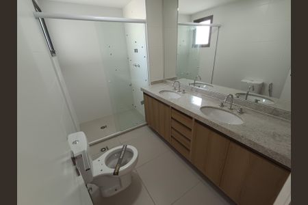 Apartamento para alugar com 132m², 4 quartos e 2 vagas