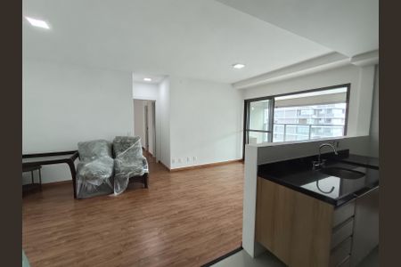 Apartamento para alugar com 132m², 4 quartos e 2 vagas Apartamento para alugar com 132m², 4 quartos e 2 vagasSala/cozinha