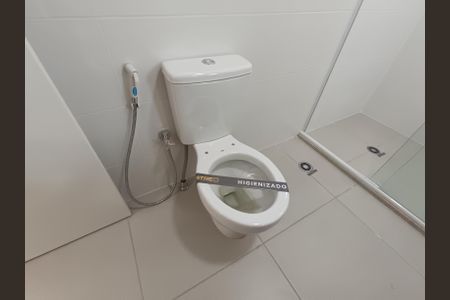 Apartamento para alugar com 132m², 4 quartos e 2 vagas Apartamento para alugar com 132m², 4 quartos e 2 vagasBanheiro - Suite 2