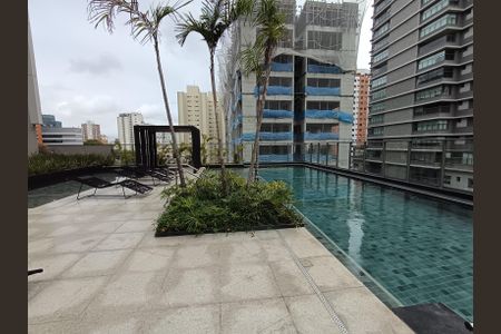 Apartamento para alugar com 132m², 4 quartos e 2 vagas Apartamento para alugar com 132m², 4 quartos e 2 vagasÁrea comum - Piscina