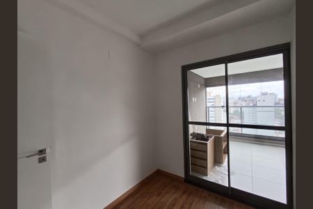 Apartamento para alugar com 132m², 4 quartos e 2 vagas Apartamento para alugar com 132m², 4 quartos e 2 vagasQuarto