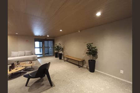 Apartamento para alugar com 132m², 4 quartos e 2 vagas Apartamento para alugar com 132m², 4 quartos e 2 vagasHall de entrada