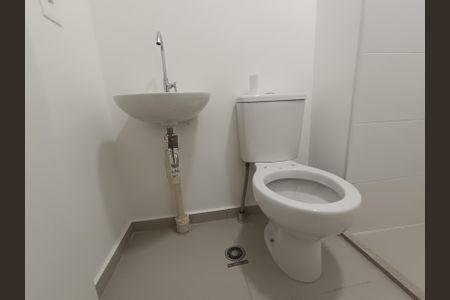 Apartamento para alugar com 132m², 4 quartos e 2 vagas Apartamento para alugar com 132m², 4 quartos e 2 vagasBanheiro de serviço