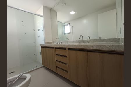 Apartamento para alugar com 132m², 4 quartos e 2 vagas Apartamento para alugar com 132m², 4 quartos e 2 vagasBanheiro - Suite 2