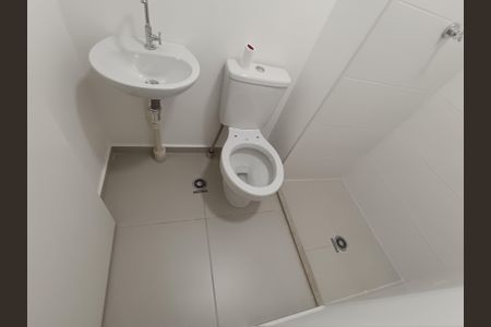 Apartamento para alugar com 132m², 4 quartos e 2 vagas Apartamento para alugar com 132m², 4 quartos e 2 vagasBanheiro de serviço