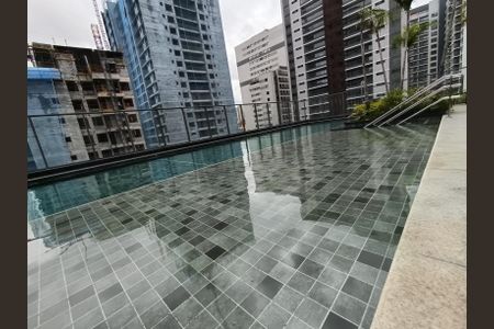 Apartamento para alugar com 132m², 4 quartos e 2 vagas Apartamento para alugar com 132m², 4 quartos e 2 vagasÁrea comum - Piscina