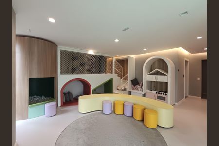 Apartamento para alugar com 132m², 4 quartos e 2 vagas Apartamento para alugar com 132m², 4 quartos e 2 vagasBrinquedoteca