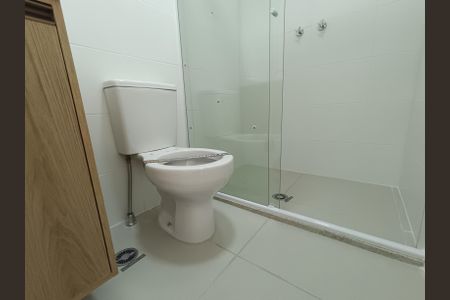 Apartamento para alugar com 132m², 4 quartos e 2 vagas Apartamento para alugar com 132m², 4 quartos e 2 vagasBanheiro Suite