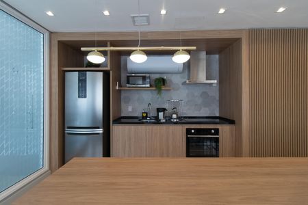 Apartamento para alugar com 41m², 1 quarto e 1 vaga Apartamento para alugar com 41m², 1 quarto e 1 vagaÁrea comum - Salão de festas