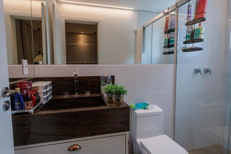 Apartamento para alugar com 87m², 3 quartos e 2 vagas Apartamento para alugar com 87m², 3 quartos e 2 vagasBanheiro da Suíte