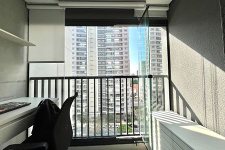 Varanda de kitnet/studio à venda com 1 quarto, 25m² em Vila Guarani (zona Sul), São Paulo