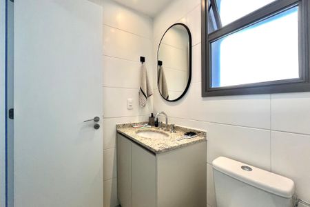 Studio à venda com 25m², 1 quarto e sem vaga Studio à venda com 25m², 1 quarto e sem vagaBanheiro