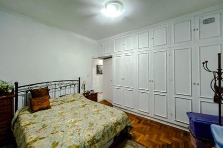 Casa à venda com 350m², 5 quartos e 5 vagasQuarto 1