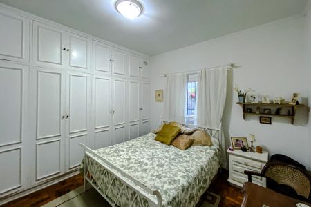 Casa à venda com 350m², 5 quartos e 5 vagasQuarto 2