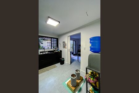 Casa à venda com 350m², 5 quartos e 5 vagasCozinha (casa 2)