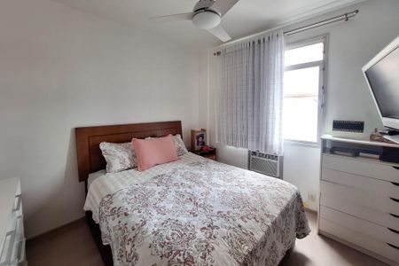 Quarto 1 de apartamento à venda com 2 quartos, 59m² em Santa Rosa, Niterói