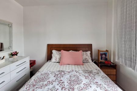 Apartamento à venda com 59m², 2 quartos e 1 vagaQuarto 1