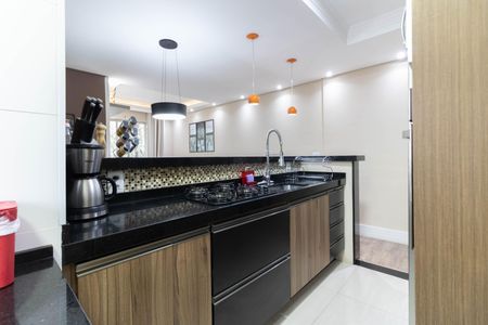 Apartamento à venda com 55m², 2 quartos e 1 vaga Apartamento à venda com 55m², 2 quartos e 1 vagaCozinha