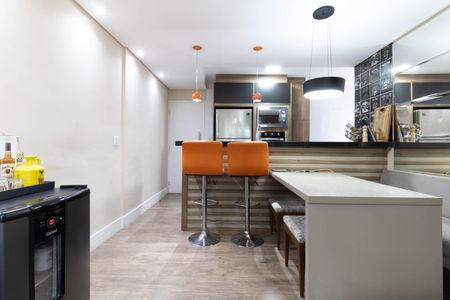 Sala de apartamento à venda com 2 quartos, 55m² em Jardim Santa Emilia, São Paulo