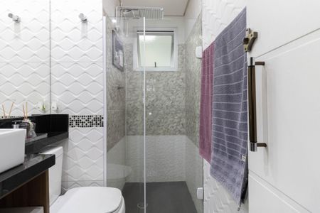 Apartamento à venda com 55m², 2 quartos e 1 vaga Apartamento à venda com 55m², 2 quartos e 1 vagaBanheiro