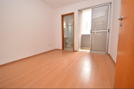 Apartamento à venda com 3 quartos, 78m² em Floresta, Belo Horizonte