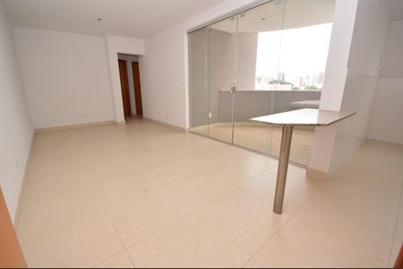 Apartamento à venda com 3 quartos, 78m² em Floresta, Belo Horizonte