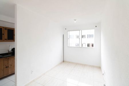 Sala de apartamento para alugar com 2 quartos, 45m² em Campo Grande, Rio de Janeiro